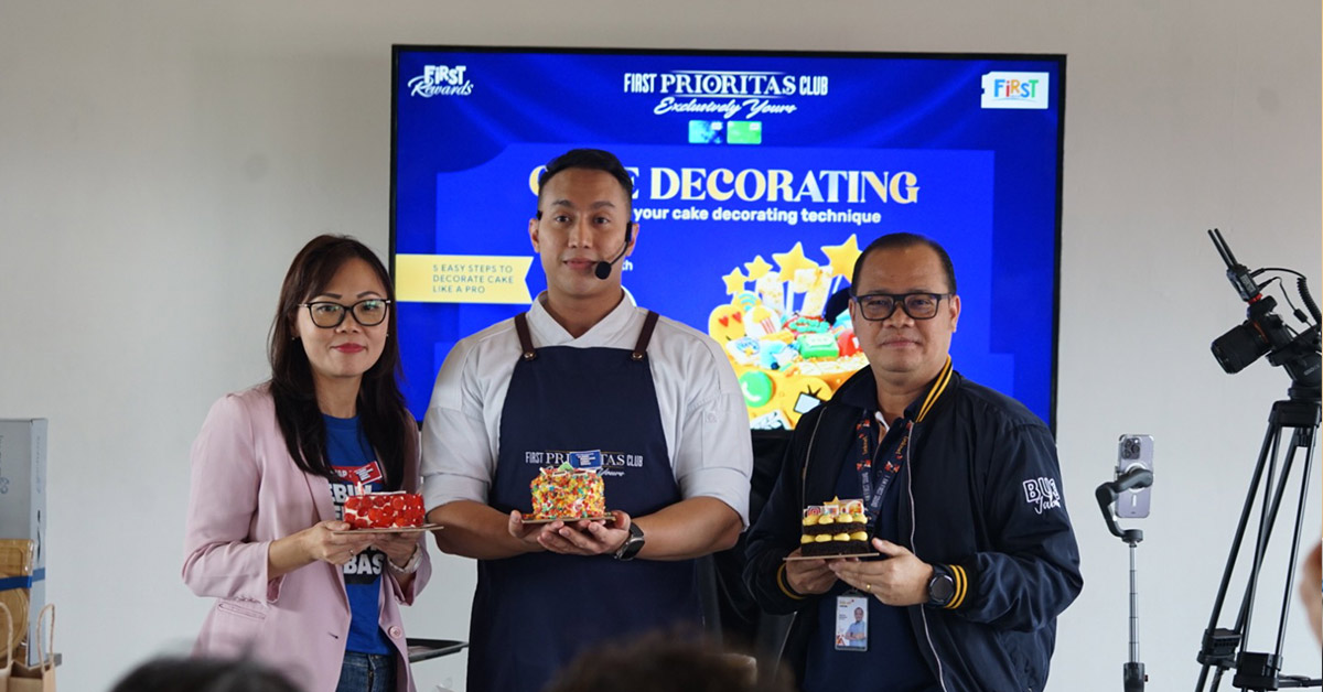 First Media Cake Decorating Class di Bandung
